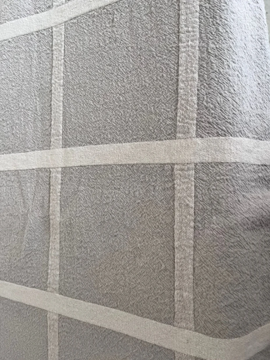 Dos manteles IKEA de 145 x 240 cm. — miniatura 2