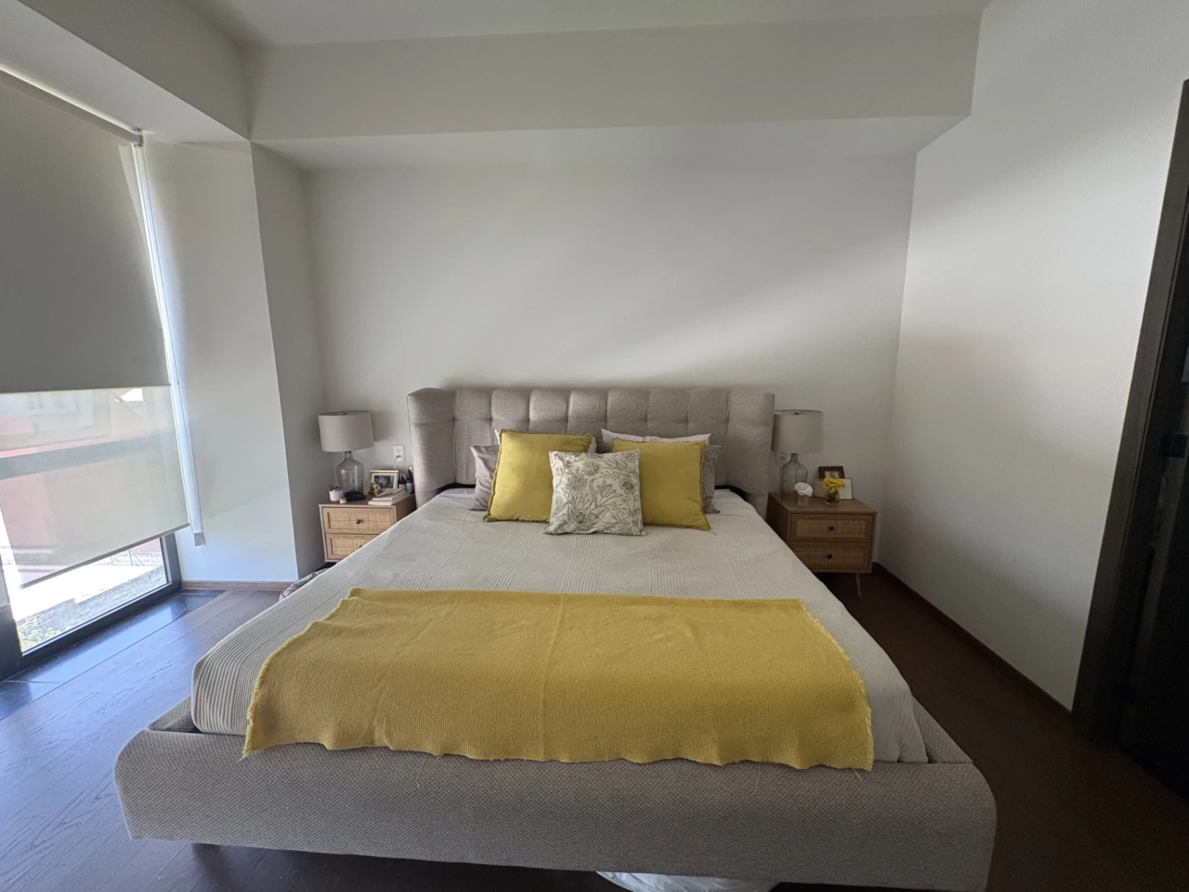 Colchon y Cama Tapizada — foto 1
